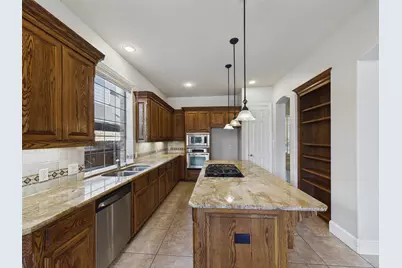 6400 Castle Rock Circle, McKinney, TX 75071 - Photo 12