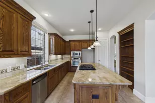 6400 Castle Rock Cir, McKinney, TX 75071 - Photo 12