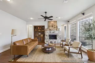 6400 Castle Rock Cir, McKinney, TX 75071 - Photo 6