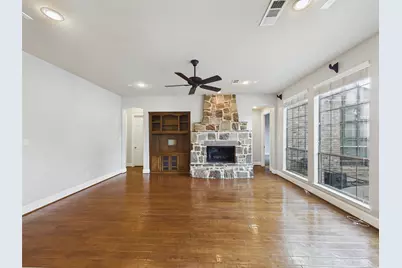 6400 Castle Rock Circle, McKinney, TX 75071 - Photo 8