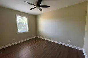 12600 Plassmeyer Pl, Fort Worth, TX 76126 - Photo 14