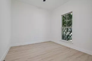214 Lewis St, Waxahachie, TX 75165 - Photo 20