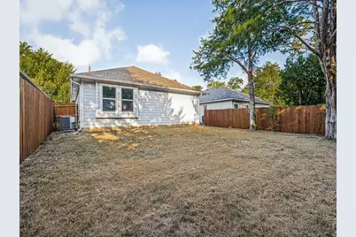 214 Lewis Street, Waxahachie, TX 75165 - Photo 22