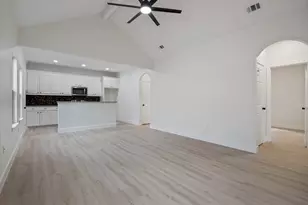 214 Lewis St, Waxahachie, TX 75165 - Photo 6
