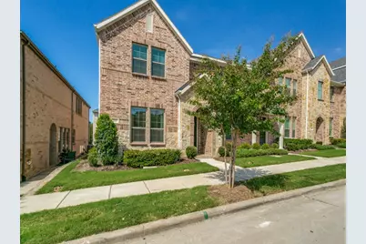 237 McConathy Way, Flower Mound, TX 75028 - Photo 2
