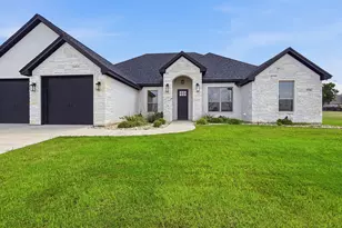 3709 Tremont Ln, Granbury, TX 76049 - Photo 1