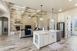 3709 Tremont Ln, Granbury, TX 76049 - Photo 20