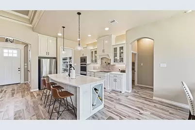 3709 Tremont Lane, Granbury, TX 76049 - Photo 8