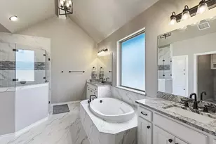 3709 Tremont Ln, Granbury, TX 76049 - Photo 18
