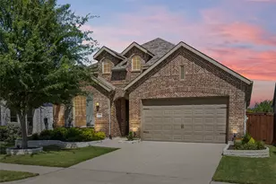 1425 Appaloosa Dr, Aubrey, TX 76227 - Photo 2