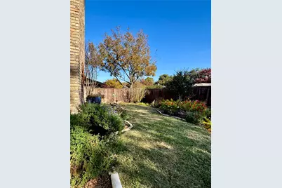 3002 Townbluff Drive, Plano, TX 75075 - Photo 32