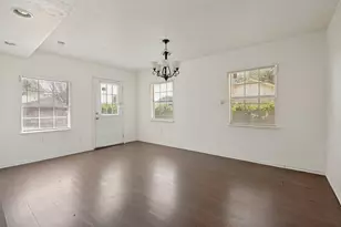 3102 Abbey Rd, Carrollton, TX 75007 - Photo 6