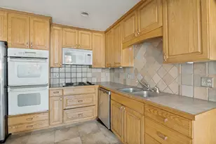 3102 Abbey Rd, Carrollton, TX 75007 - Photo 16