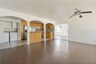 3102 Abbey Rd, Carrollton, TX 75007 - Photo 14