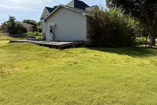 303 E 5th St, Prosper, TX 75078 - Photo 4