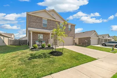 448 Blue Crow Lane, Fort Worth, TX 76052 - Photo 2