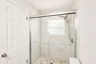4142 Victoria St, Irving, TX 75062 - Photo 20