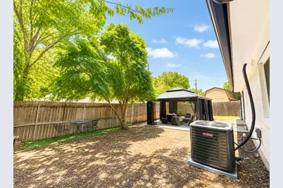 4142 Victoria Street, Irving, TX 75062 - Photo 22