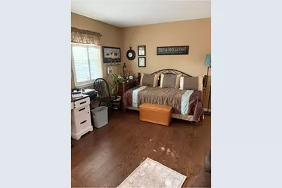 5619 Thunderbird Court #B, Granbury, TX 76049 - Photo 14