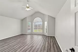 1033 Suffolk Ln, Cedar Hill, TX 75104 - Photo 10