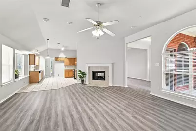 1033 Suffolk Lane Lane, Cedar Hill, TX 75104 - Photo 1