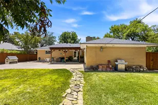1906 Patton Dr, Garland, TX 75042 - Photo 6