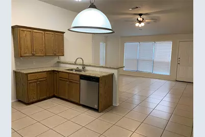 1021 Olivewood Lane, Fort Worth, TX 76140 - Photo 4
