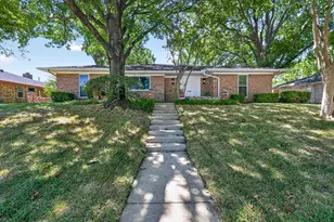1450 Juniper Ln, Lewisville, TX 75077 - Photo 2