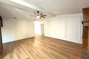 102 S Sendero Dr, Decatur, TX 76234 - Photo 8