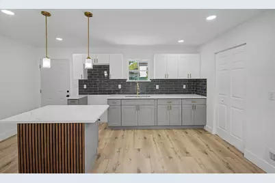 2841 Langston Street, Fort Worth, TX 76105 - Photo 2
