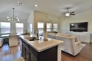465 Pollyann Trl, Fort Worth, TX 76052 - Photo 6