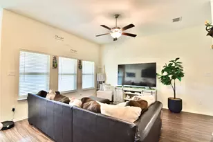 465 Pollyann Trl, Fort Worth, TX 76052 - Photo 8