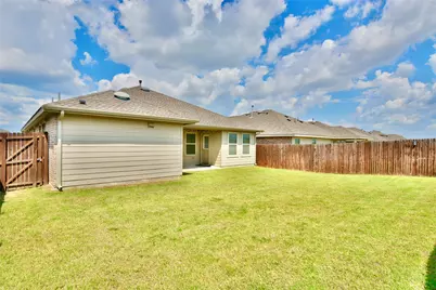 465 Pollyann Trail, Fort Worth, TX 76052 - Photo 4