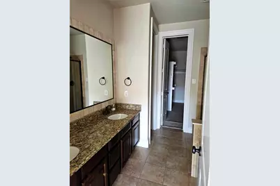 627 Senda #58, Irving, TX 75039 - Photo 8