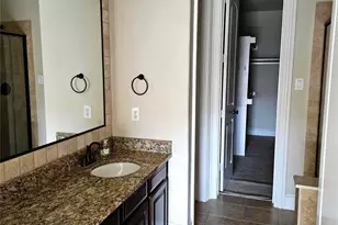 627 Senda, Irving, TX 75039 - Photo 8