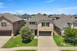 2316 Willow Garden Dr, Little Elm, TX 75068 - Photo 4