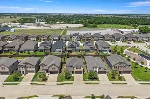 2316 Willow Garden Dr, Little Elm, TX 75068 - Photo 6