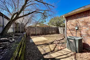 848 Mirabell Ct, Arlington, TX 76015 - Photo 28