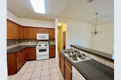848 Mirabell Court #850, Arlington, TX 76015 - Photo 14