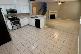 3231 Yeltes, Grand Prairie, TX 75054 - Photo 6
