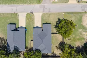 3055 Silver St, Greenville, TX 75401 - Photo 10