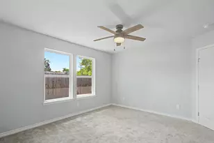 3055 Silver St, Greenville, TX 75401 - Photo 8