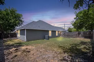 3055 Silver St, Greenville, TX 75401 - Photo 28