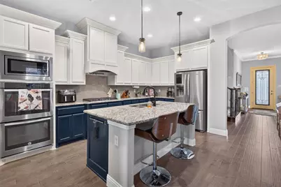 6820 Westbury Drive, North Richland Hills, TX 76180 - Photo 4
