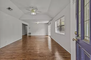 5715 Victor St, Dallas, TX 75214 - Photo 6