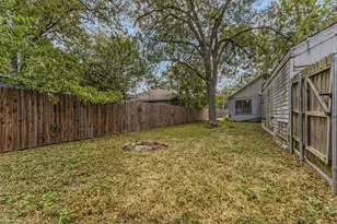 5715 Victor St, Dallas, TX 75214 - Photo 24