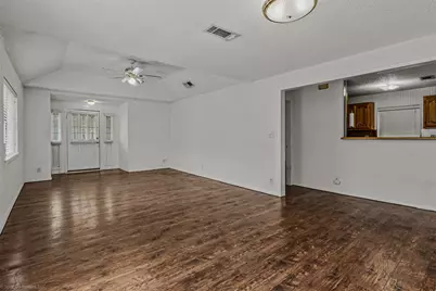 5715 Victor Street, Dallas, TX 75214 - Photo 8