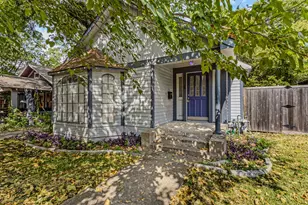 5715 Victor St, Dallas, TX 75214 - Photo 2