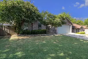 605 E Ross St, Rockwall, TX 75087 - Photo 1