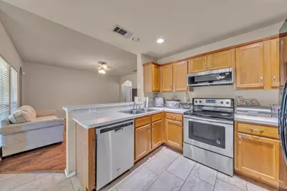 605 E Ross Street, Rockwall, TX 75087 - Photo 8